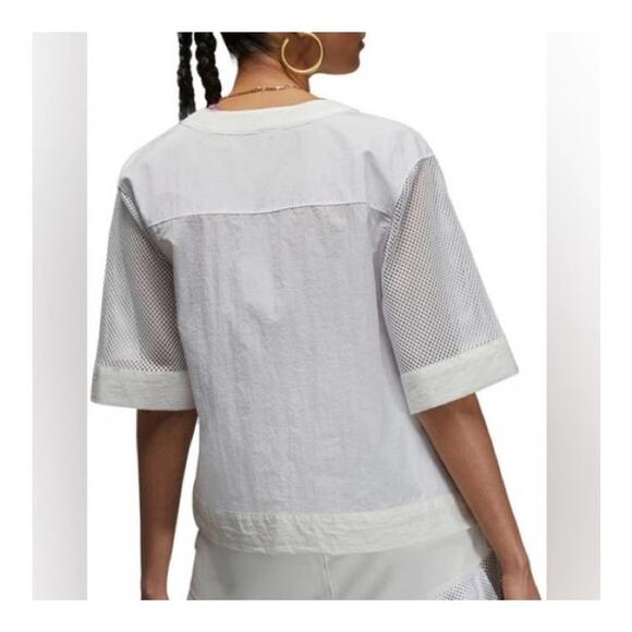 NWOT Jordan Mesh Wrap Top White Athleisure Sportswear Size M - Picture 2 of 11